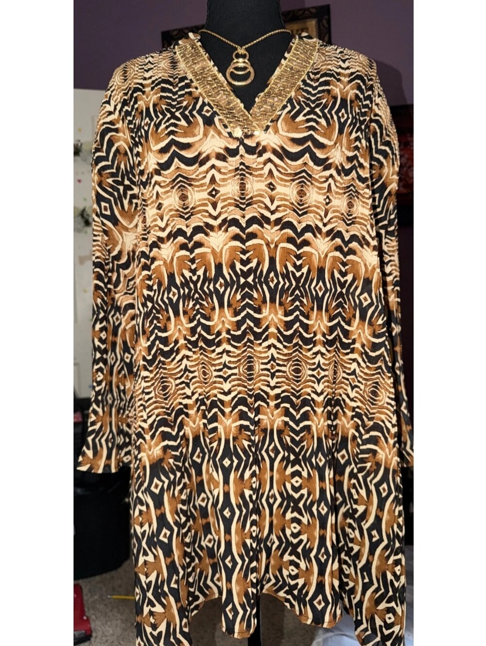 Beautiful Catherine's bell sleeves embellushed coverup, 2X. NWOT